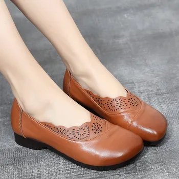 אביב סתיו נשים עור רך מוקסינים להחליק על שטוח נעלי נשים נוחות סיבתי נעליים נעליים נעלי נשים בתוספת גודל