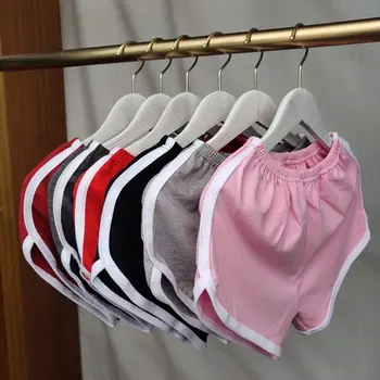 ספורט נשים מכנסיים קצרים בקיץ 2023 ממתק חדש כותנה צבע סקיני מכנסיים קצרים מזדמנים גברת אלסטי המותניים החוף Correndo במכנסיים קצרים.