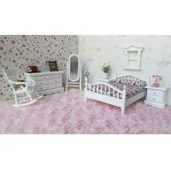 בית הבובות סט מיני רהיטים לחדר שינה, שידה מיטה זוגית שולחן ליד המיטה
