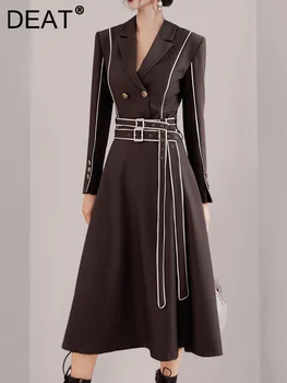 DEAT אופנה של נשים מעיל דש החגורה ניגודיות צבע קו כפול עם חזה מותניים רזה מעיל רוח סתיו 2023 חדש 17A2829
